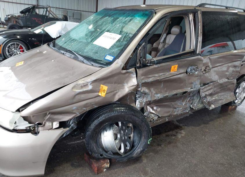 Photo 6 of 2004 Honda Odyssey EX-L (VIN 5FNRL18034B064369)