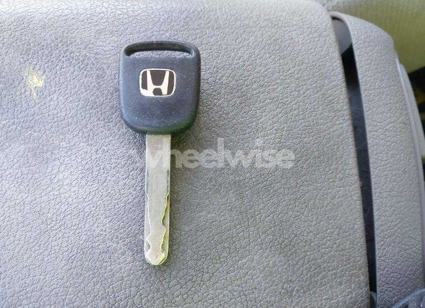 Photo 11 of 2004 Honda Odyssey EX-L (VIN 5FNRL18044B092312)