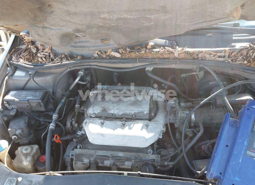 Photo 10 of 2003 Honda Odyssey EX-L (VIN 5FNRL18053B028830)