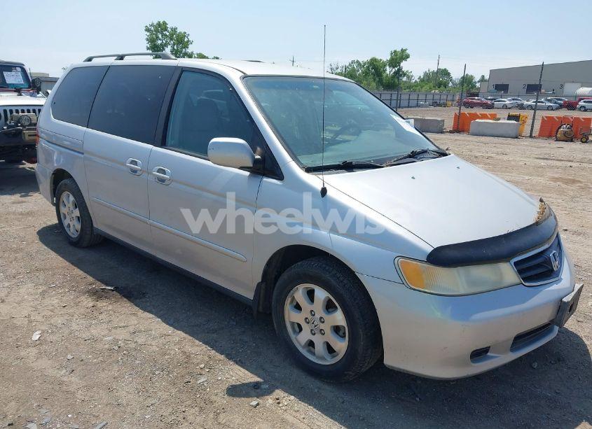 2003 Honda Odyssey EX-L (VIN 5FNRL18053B088851) main photo