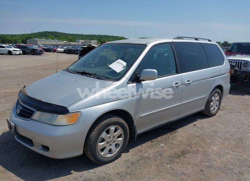 Photo 2 of 2003 Honda Odyssey EX-L (VIN 5FNRL18053B088851)