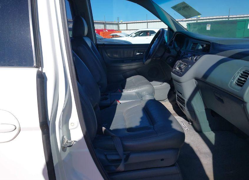 Photo 5 of 2003 Honda Odyssey EX-L (VIN 5FNRL18073B035892)