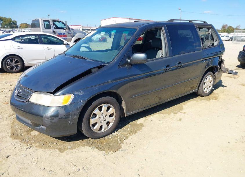 Photo 2 of 2003 Honda Odyssey EX-L (VIN 5FNRL18073B126256)