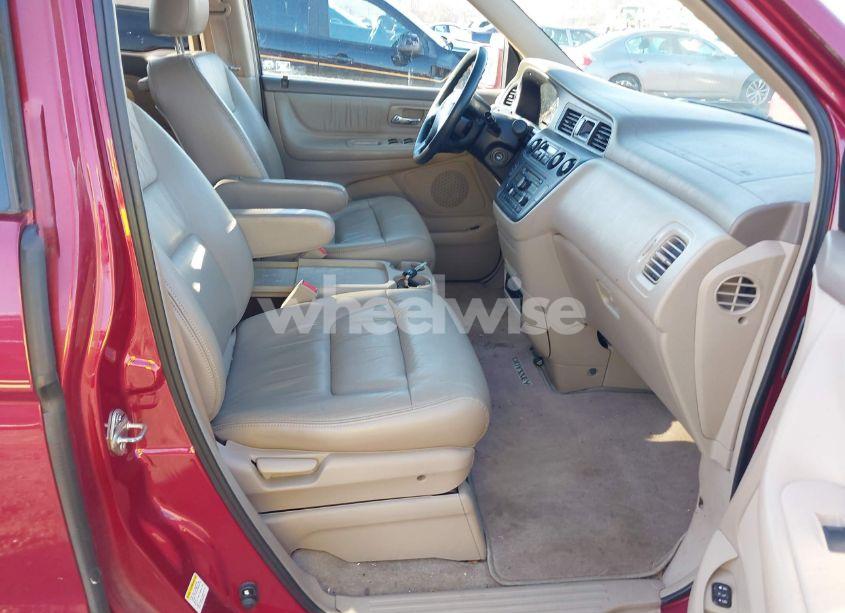 Photo 5 of 2004 Honda Odyssey EX-L (VIN 5FNRL18074B109040)