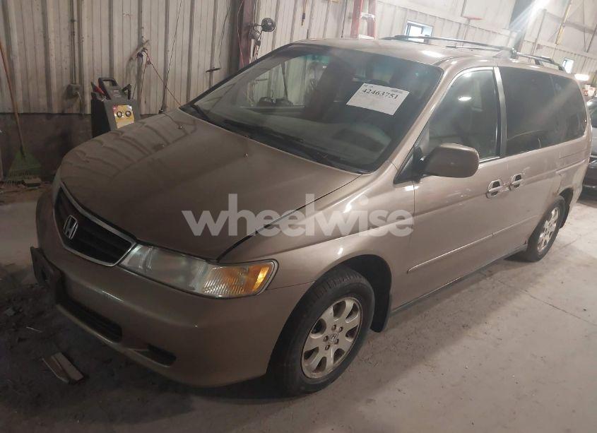 Photo 2 of 2003 Honda Odyssey EX-L (VIN 5FNRL18083B005798)