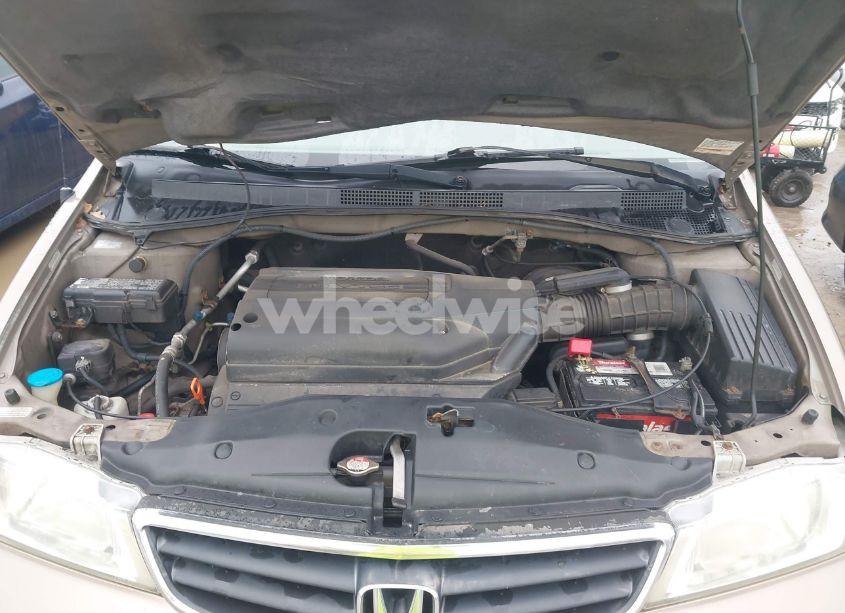 Photo 10 of 2003 Honda Odyssey LX (VIN 5FNRL18503B052965)