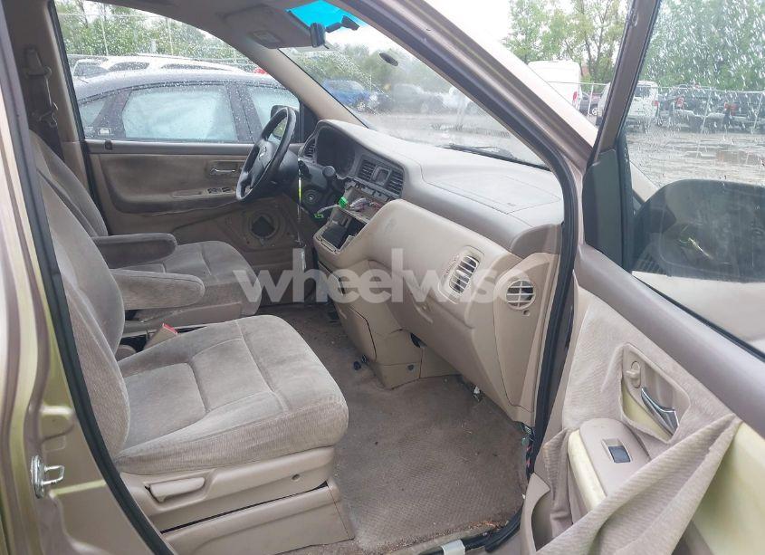 Photo 5 of 2003 Honda Odyssey LX (VIN 5FNRL18503B052965)