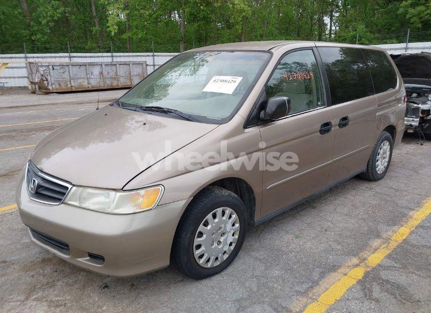 Photo 2 of 2003 Honda Odyssey LX (VIN 5FNRL18513B106306)