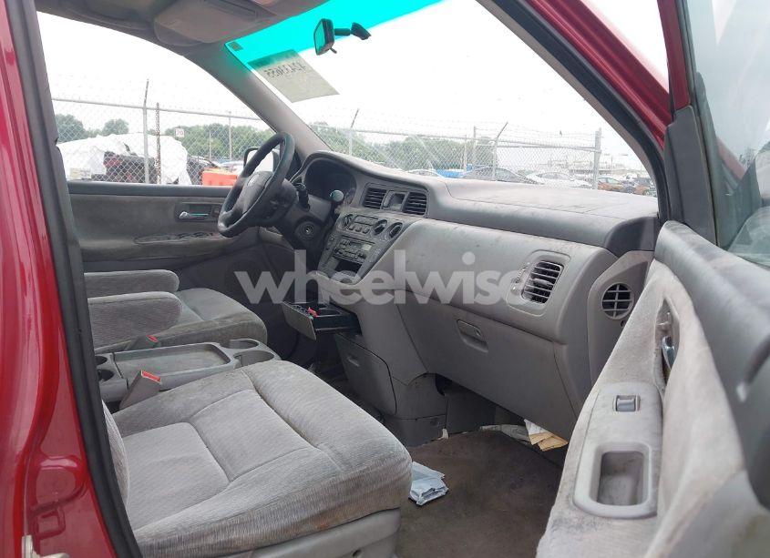 Photo 5 of 2003 Honda Odyssey LX (VIN 5FNRL18513B112221)