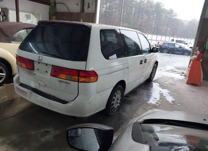 Photo 4 of 2002 Honda Odyssey LX (VIN 5FNRL18522B052139)