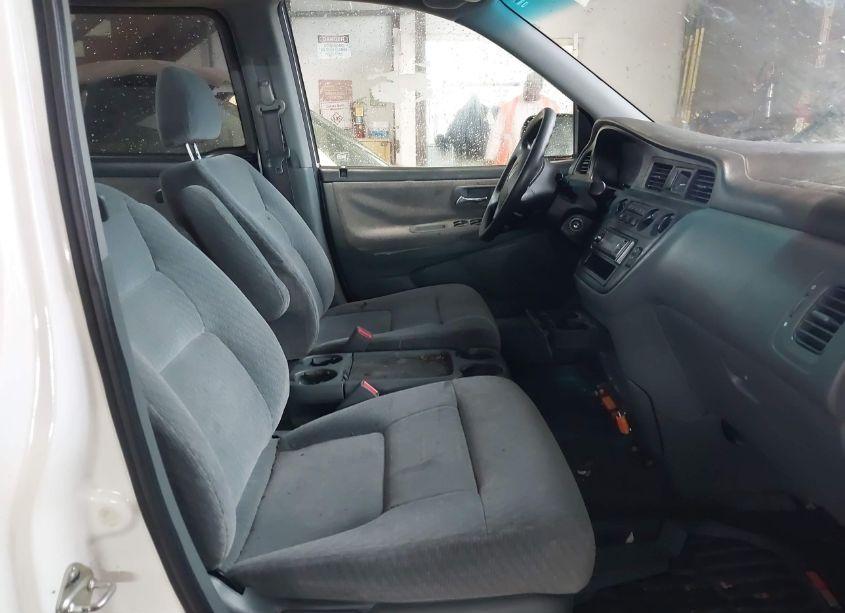 Photo 5 of 2002 Honda Odyssey LX (VIN 5FNRL18522B052139)
