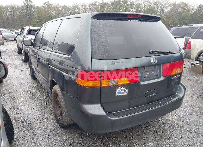 Photo 3 of 2003 Honda Odyssey LX (VIN 5FNRL18523B062168)