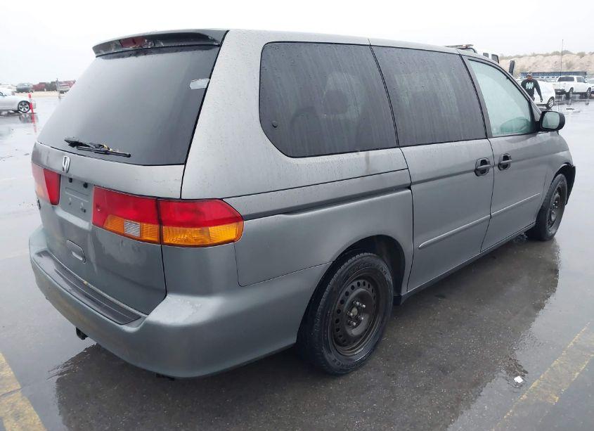 Photo 4 of 2002 Honda Odyssey LX (VIN 5FNRL18552B027526)