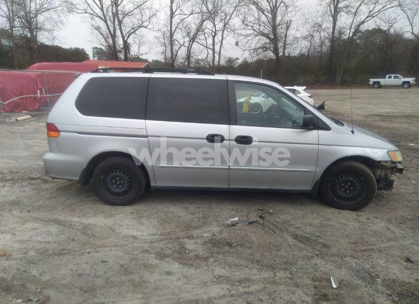 Photo 14 of 2004 Honda Odyssey LX (VIN 5FNRL18554B054258)