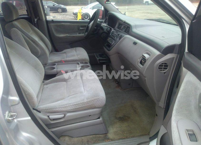 Photo 5 of 2004 Honda Odyssey LX (VIN 5FNRL18554B054258)