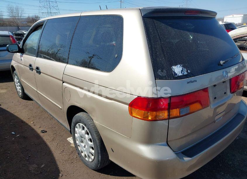 Photo 3 of 2002 Honda Odyssey LX (VIN 5FNRL18562B018754)