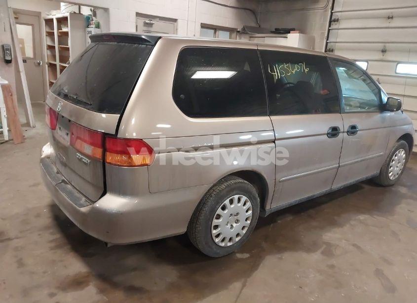 Photo 4 of 2003 Honda Odyssey LX (VIN 5FNRL18573B061405)