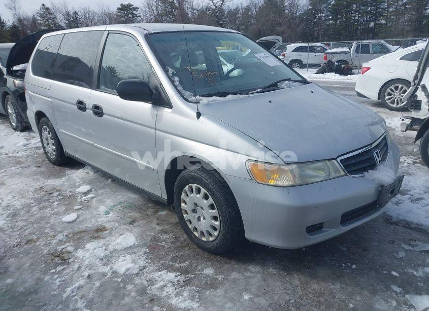 2004 Honda Odyssey LX (VIN 5FNRL18574B076634) main photo