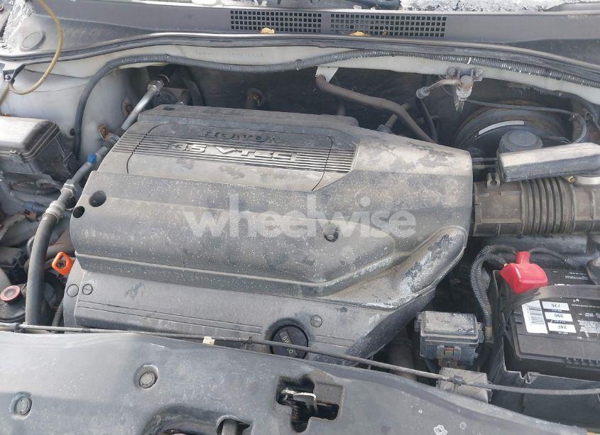 Photo 10 of 2004 Honda Odyssey LX (VIN 5FNRL18574B076634)