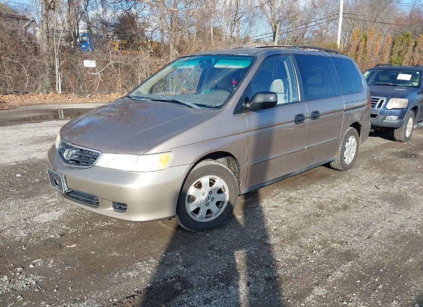 Photo 2 of 2004 Honda Odyssey LX (VIN 5FNRL18584B063875)