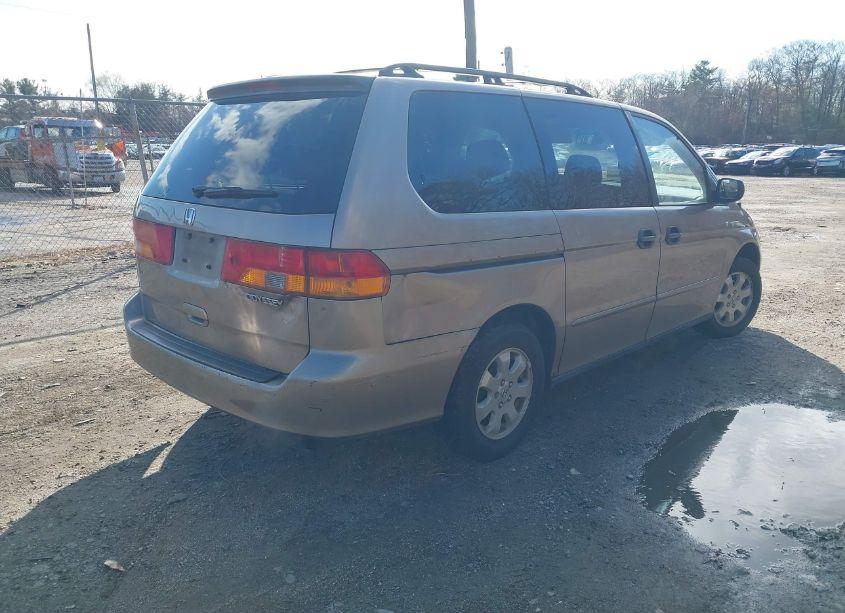 Photo 4 of 2004 Honda Odyssey LX (VIN 5FNRL18584B063875)