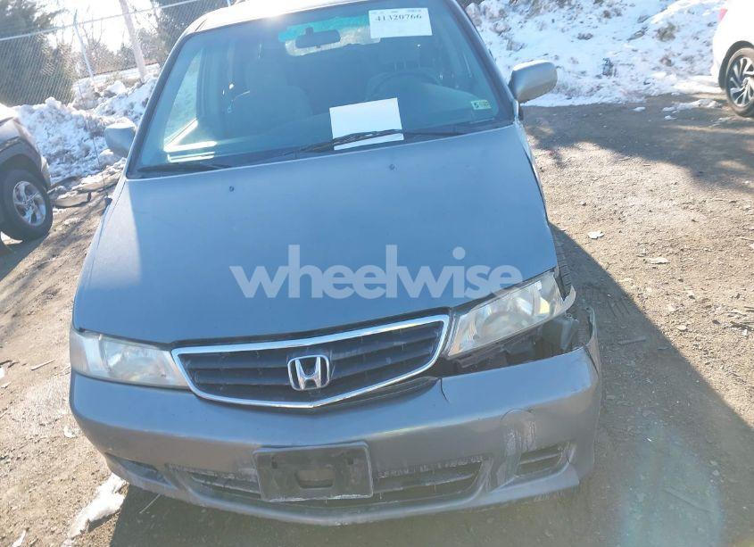 Photo 12 of 2002 Honda Odyssey EX (VIN 5FNRL18612B037978)