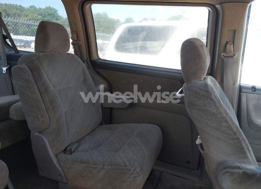 Photo 8 of 2002 Honda Odyssey EX (VIN 5FNRL18612B056773)