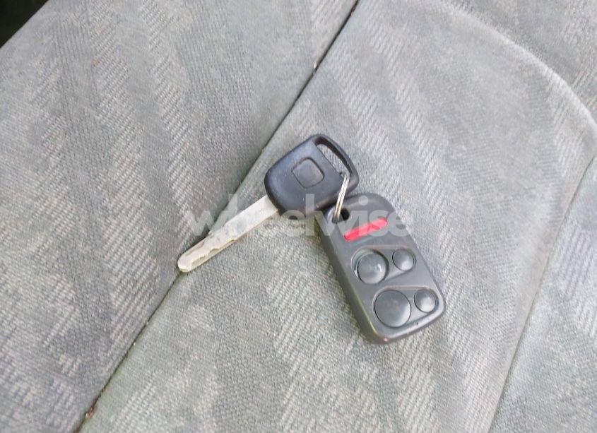 Photo 11 of 2004 Honda Odyssey EX (VIN 5FNRL18614B129420)