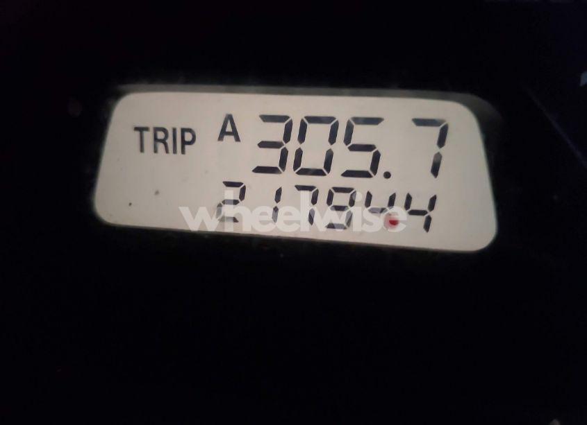 Photo 16 of 2004 Honda Odyssey EX (VIN 5FNRL18614B129420)