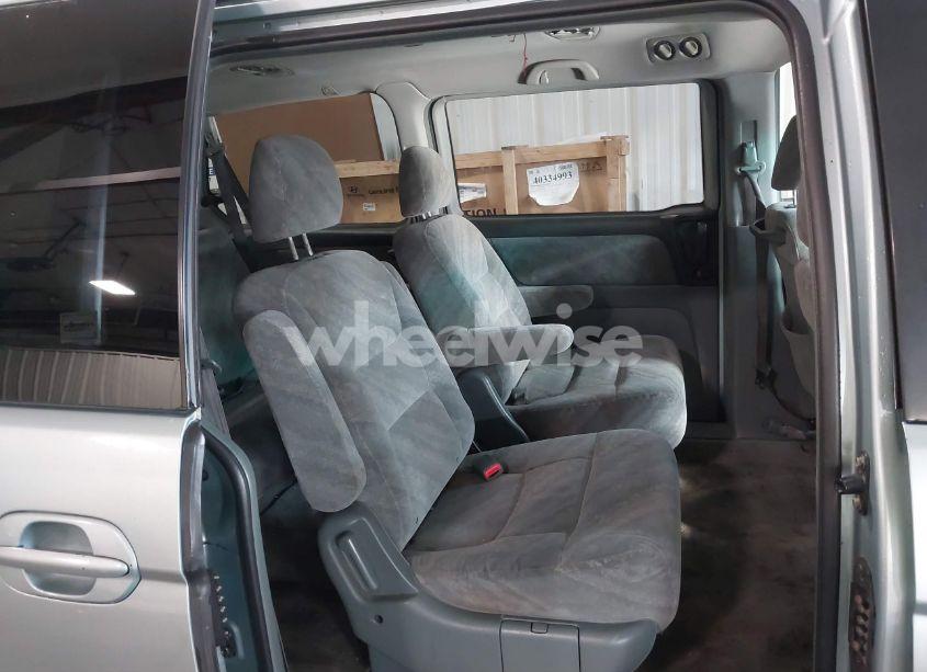 Photo 8 of 2004 Honda Odyssey EX (VIN 5FNRL18614B129420)