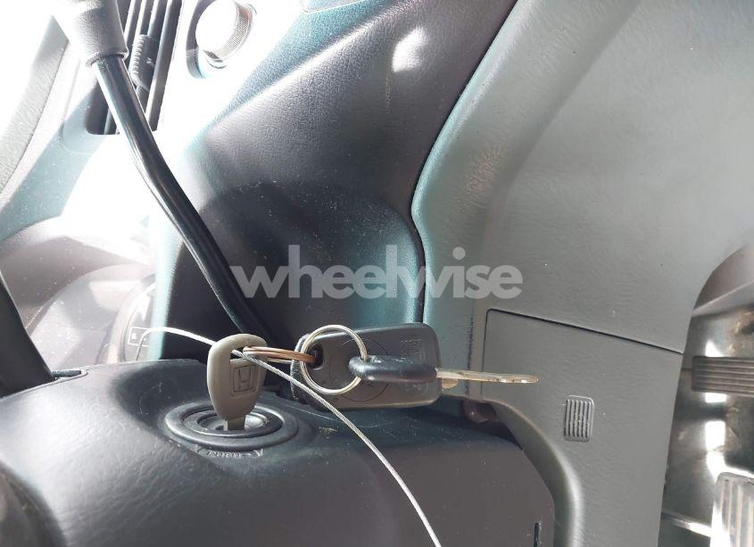 Photo 11 of 2002 Honda Odyssey EX (VIN 5FNRL18622B002186)