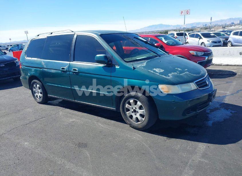 2002 Honda Odyssey EX (VIN 5FNRL18622B008330) main photo