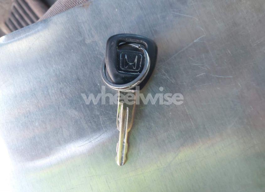 Photo 11 of 2002 Honda Odyssey EX (VIN 5FNRL18622B008330)