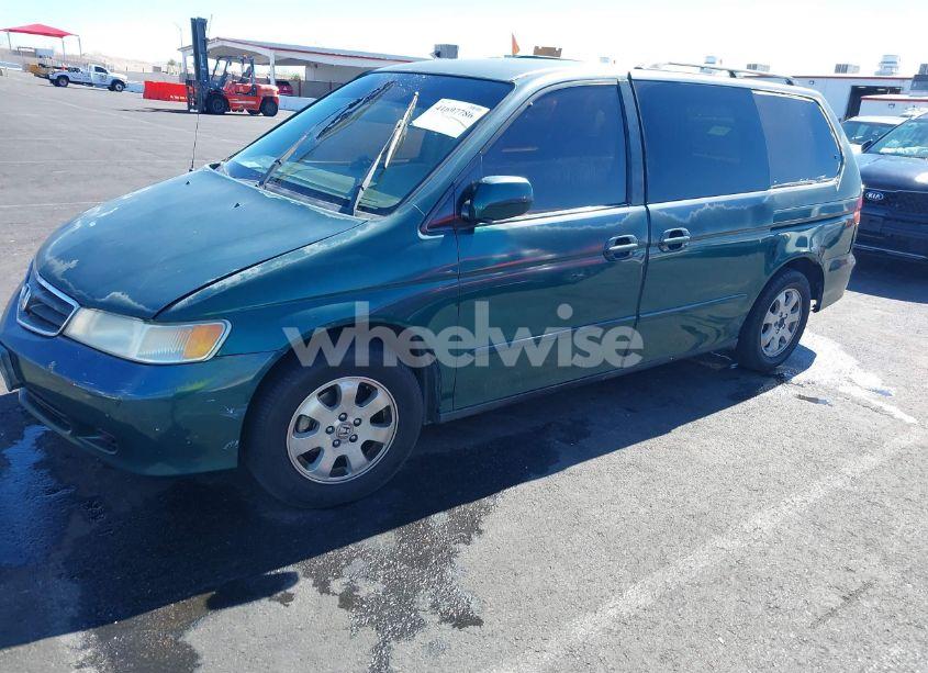 Photo 2 of 2002 Honda Odyssey EX (VIN 5FNRL18622B008330)