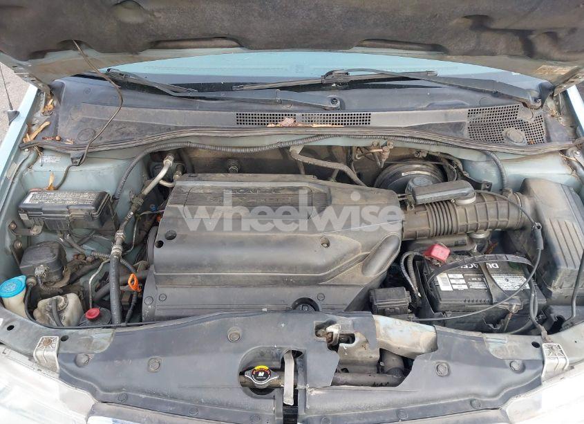 Photo 10 of 2004 Honda Odyssey EX (VIN 5FNRL18624B069440)