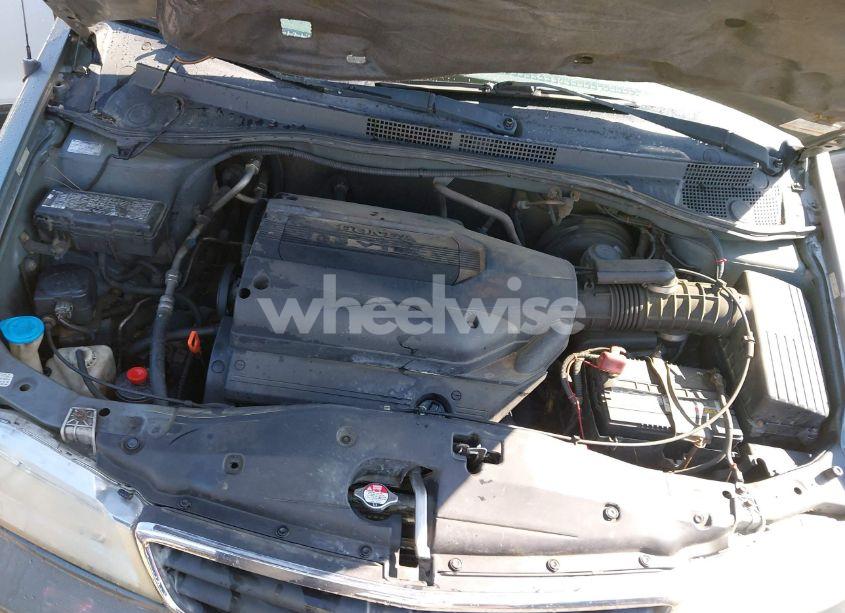 Photo 10 of 2002 Honda Odyssey EX (VIN 5FNRL18632B009809)