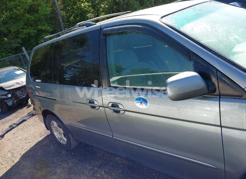 Photo 13 of 2002 Honda Odyssey EX (VIN 5FNRL18632B009809)