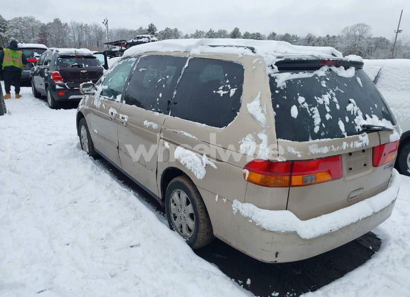 Photo 3 of 2002 Honda Odyssey EX (VIN 5FNRL18632B022236)