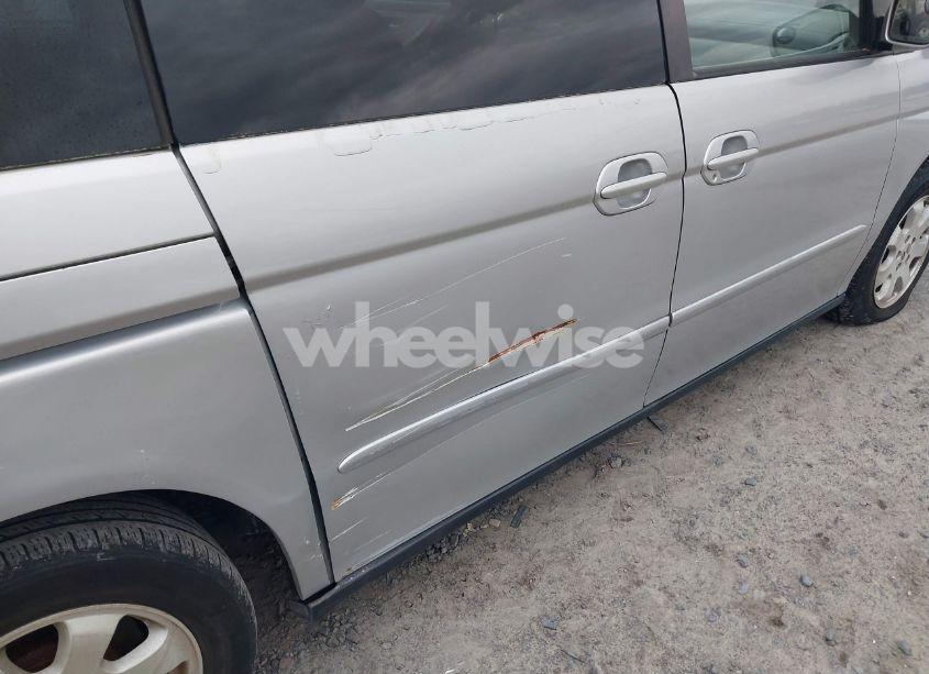 Photo 6 of 2003 Honda Odyssey EX (VIN 5FNRL18633B096757)