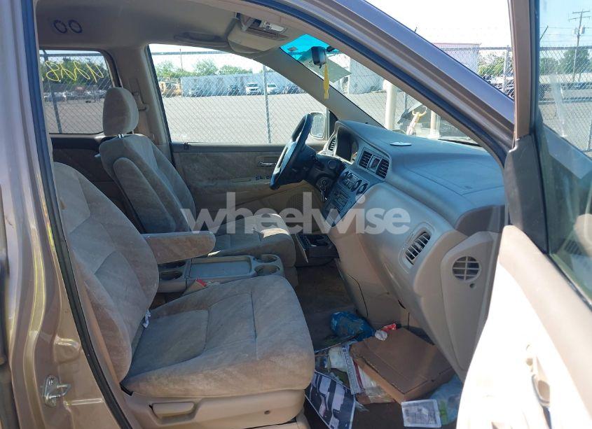 Photo 5 of 2003 Honda Odyssey EX (VIN 5FNRL18633B122838)