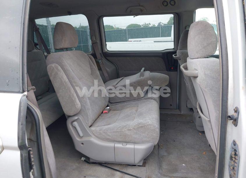 Photo 8 of 2002 Honda Odyssey EX (VIN 5FNRL18642B005803)