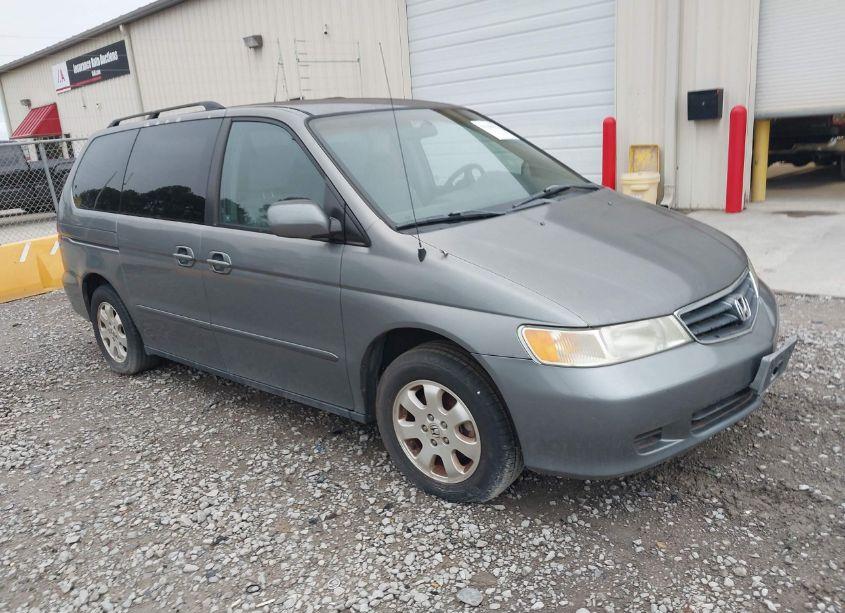 2002 Honda Odyssey EX (VIN 5FNRL18642B036226) main photo