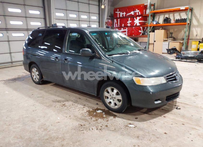 2003 Honda Odyssey EX (VIN 5FNRL18643B122721) main photo