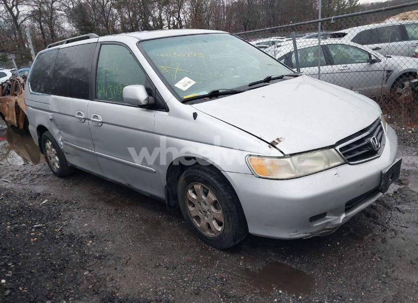 2003 Honda Odyssey EX (VIN 5FNRL18643B130088) main photo