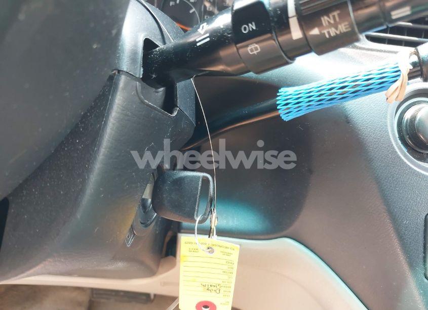 Photo 11 of 2004 Honda Odyssey EX (VIN 5FNRL18644B069195)