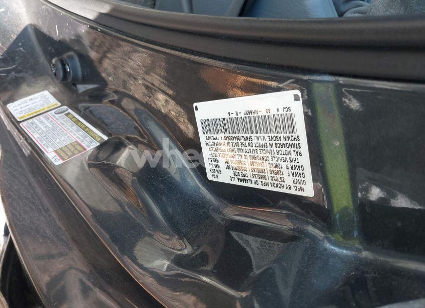 Photo 9 of 2004 Honda Odyssey EX (VIN 5FNRL18644B084974)