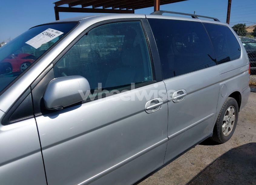 Photo 14 of 2003 Honda Odyssey EX (VIN 5FNRL18653B049200)