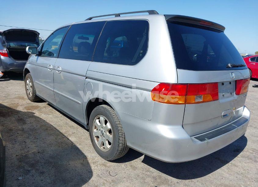 Photo 3 of 2003 Honda Odyssey EX (VIN 5FNRL18653B049200)