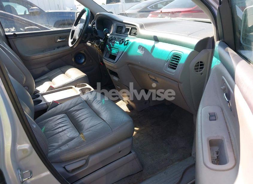 Photo 5 of 2003 Honda Odyssey EX (VIN 5FNRL18653B049200)