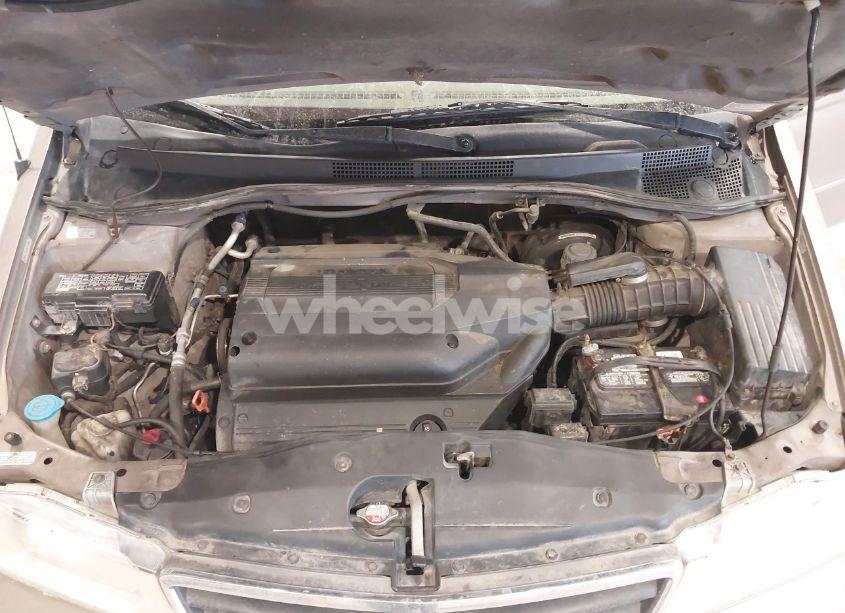 Photo 10 of 2003 Honda Odyssey EX (VIN 5FNRL18653B111260)